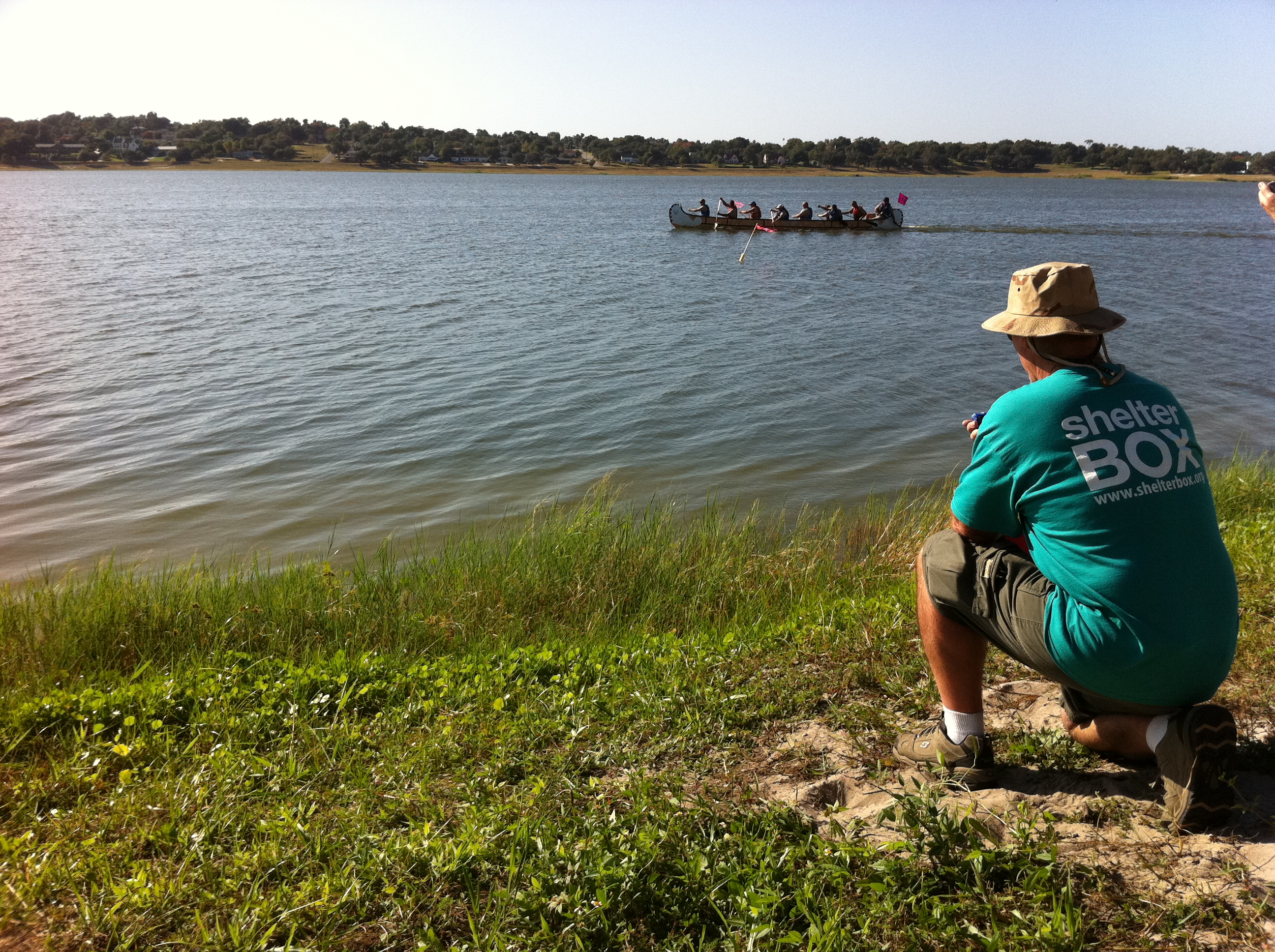 ShelterBox - Do Your Own Thing - Paddle race