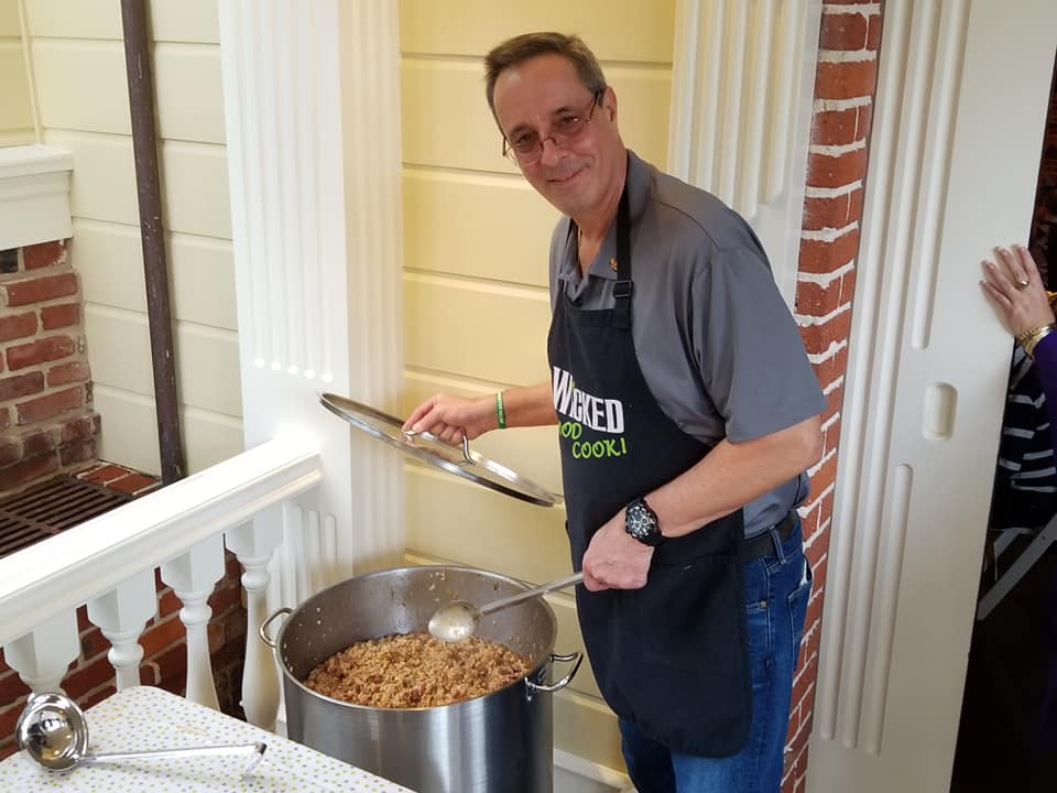 50280492_10213647770815093_8671572033282244608_n Jim in his apron, cooking
