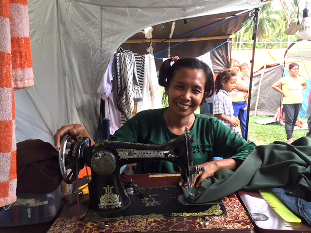 Fatnizar was able to resume her work as a seamstress