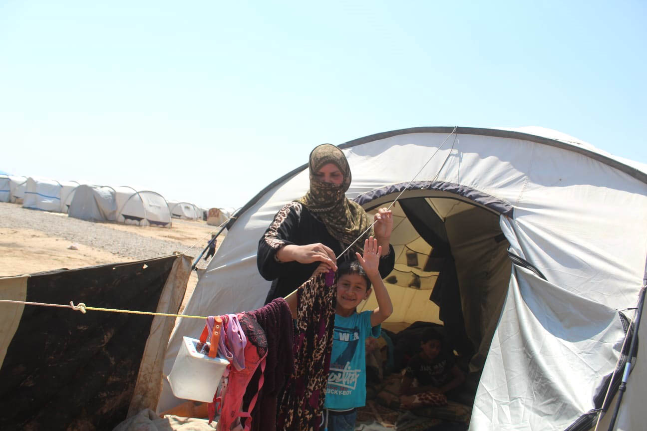 SB_Syria_Asmahan_CaseStudy_BaharOrg_2018_03 Hanging clothesline between tents