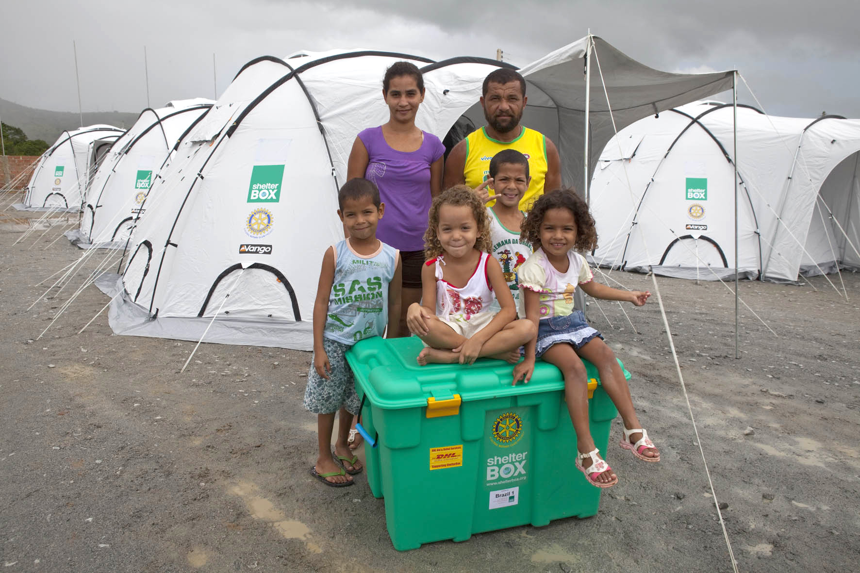 The first ever box bought by donors in Brazil is given to a family in Uniao Dos Palmares, Alegoas